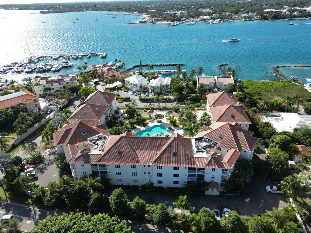 Harbour Breeze #24, New Providence/Paradise Island
