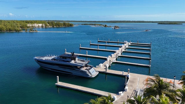 Bimini Bay Mega Marina, Bimini