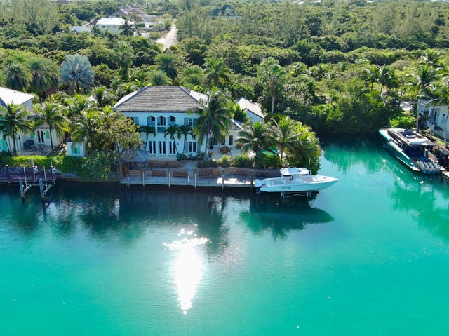 1 Shore Lane, New Providence/Paradise Island