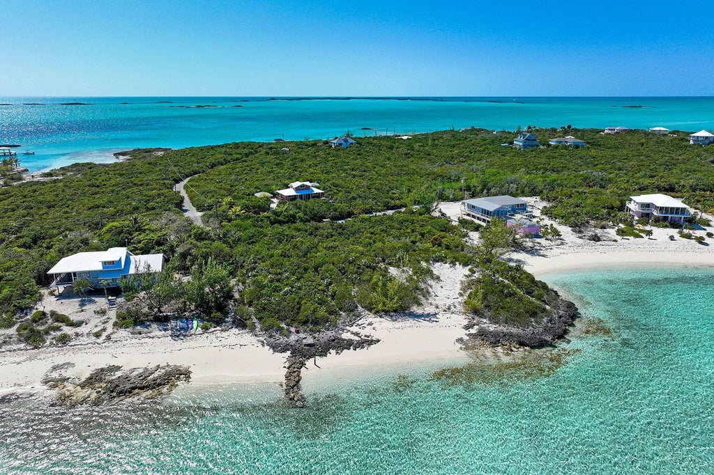 Staniel Cay Beachfront, Exuma & Exuma Cays