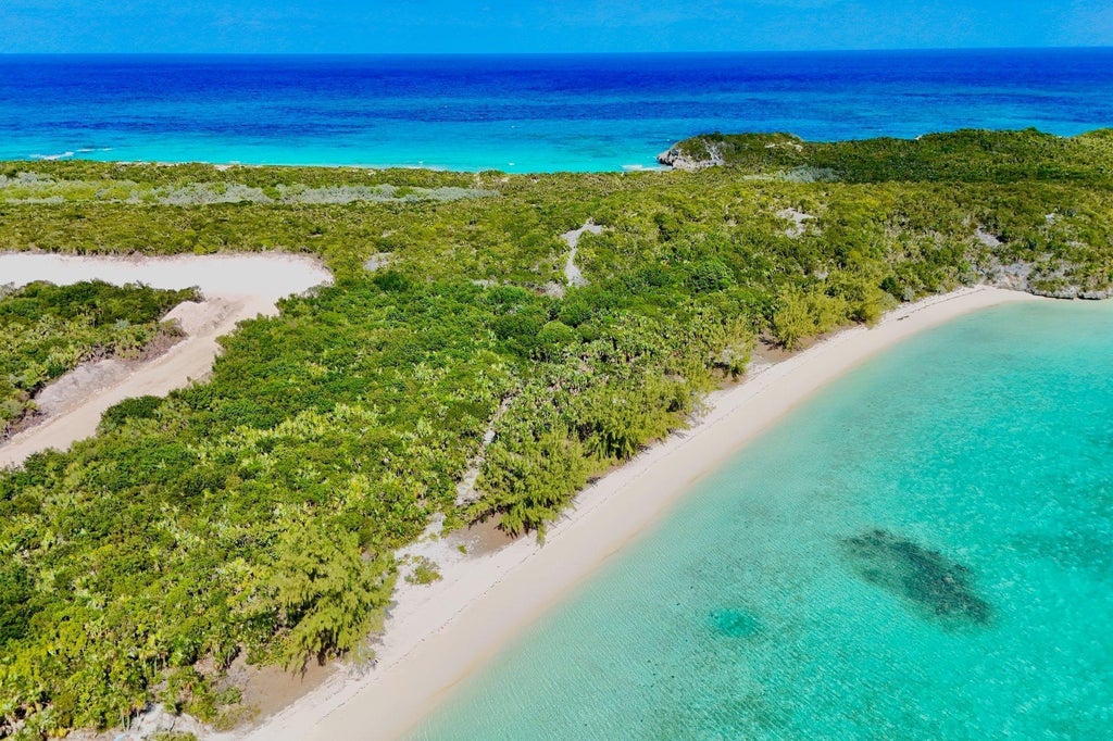 3 Acres Beachfront Stocki, Exuma & Exuma Cays
