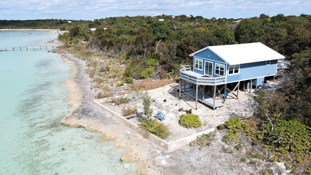 Man Cave, Lot 34, Abaco