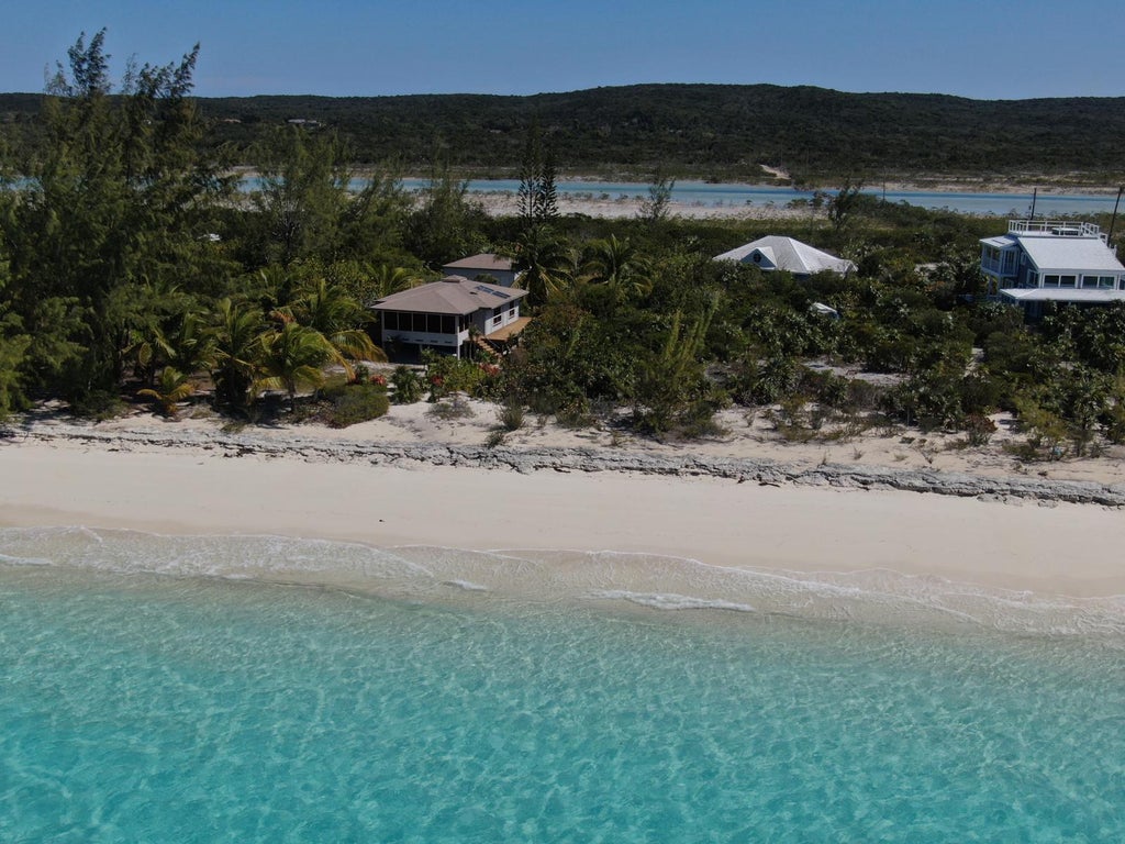 Lot F Old Bight, Cat Island