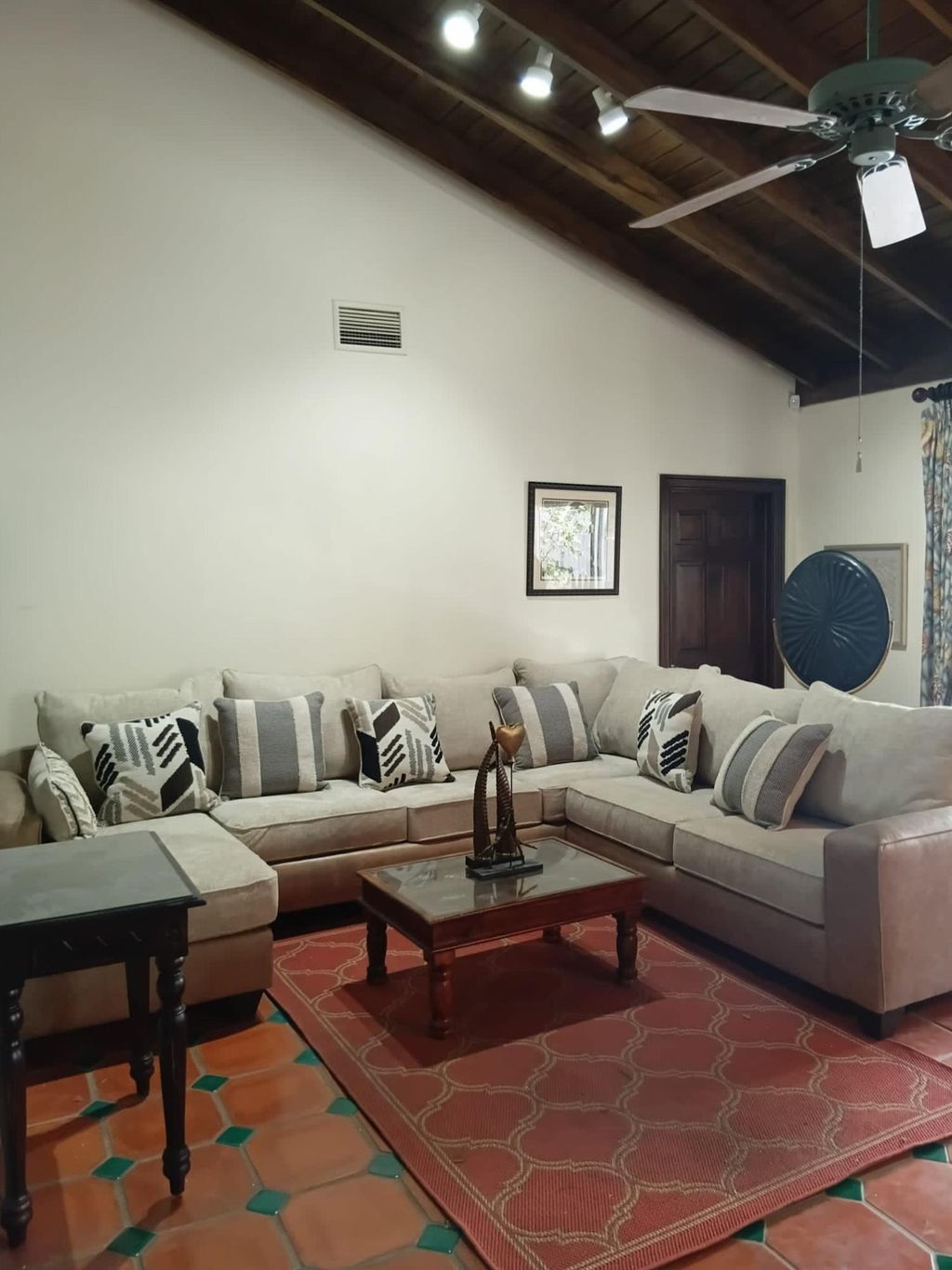 Bayview Drive Unit #5, New Providence/Paradise Island