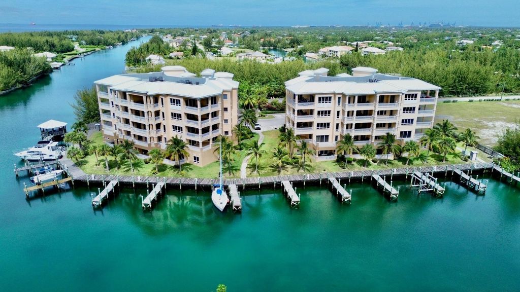 Suffolk Court 101, Grand Bahama/Freeport