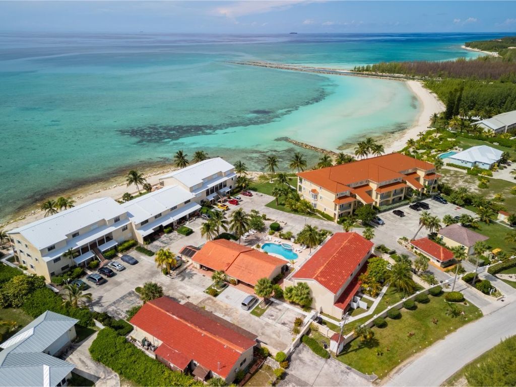 Port Of Call Drive 11, Grand Bahama/Freeport