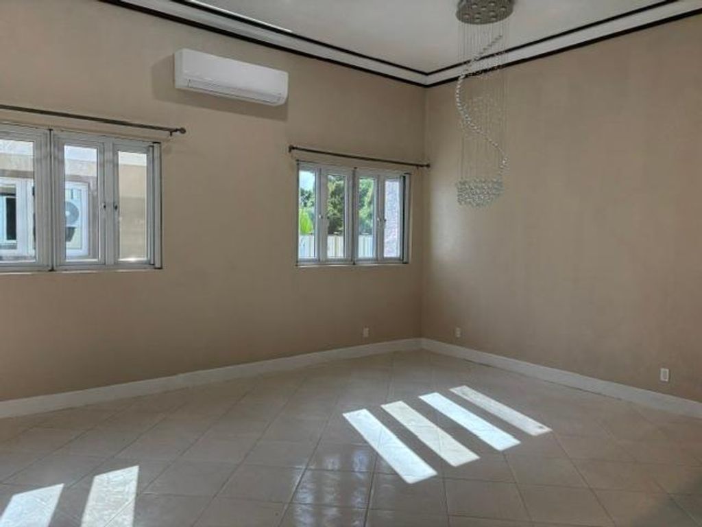 Love Estates 2, New Providence/Paradise Island