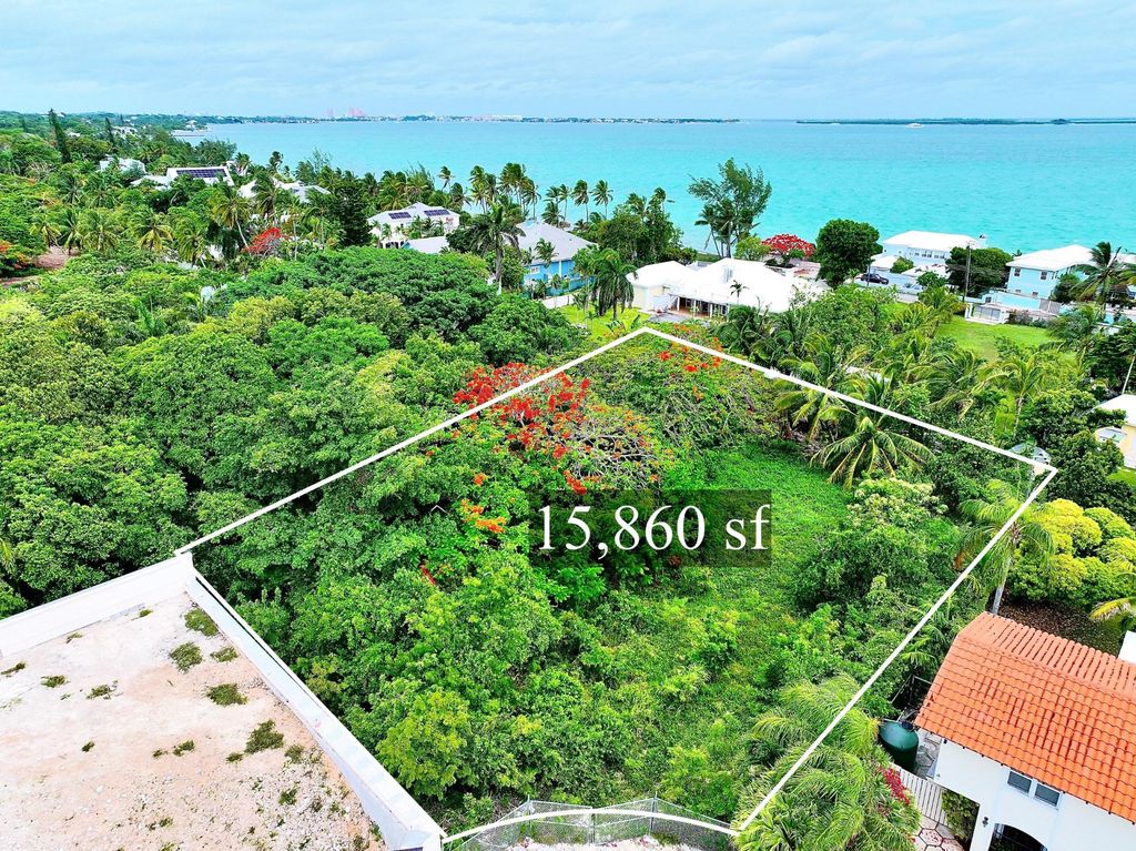 Winton Highway, New Providence/Paradise Island