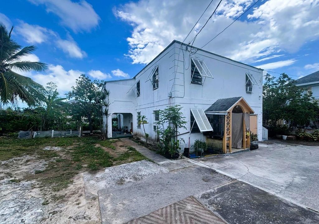 Ivanhoe Road Duplex, New Providence/Paradise Island