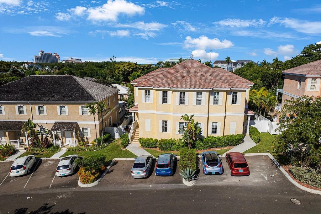 Balmoral 117, New Providence/Paradise Island
