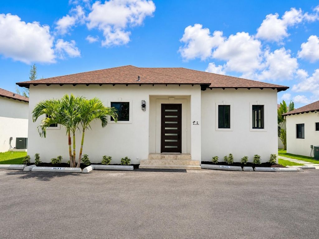 Kiskadee Drive 5, New Providence/Paradise Island