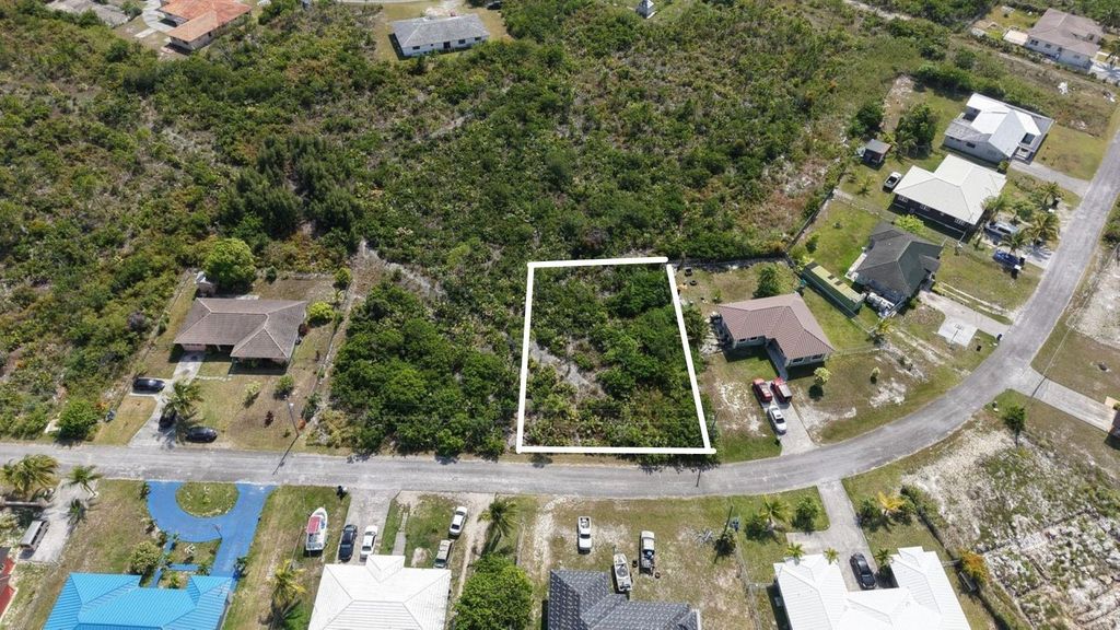 Lot 9, Columbus Way, Grand Bahama/Freeport