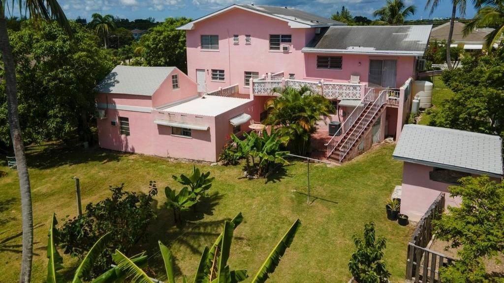 #49 Blair Estates, New Providence/Paradise Island