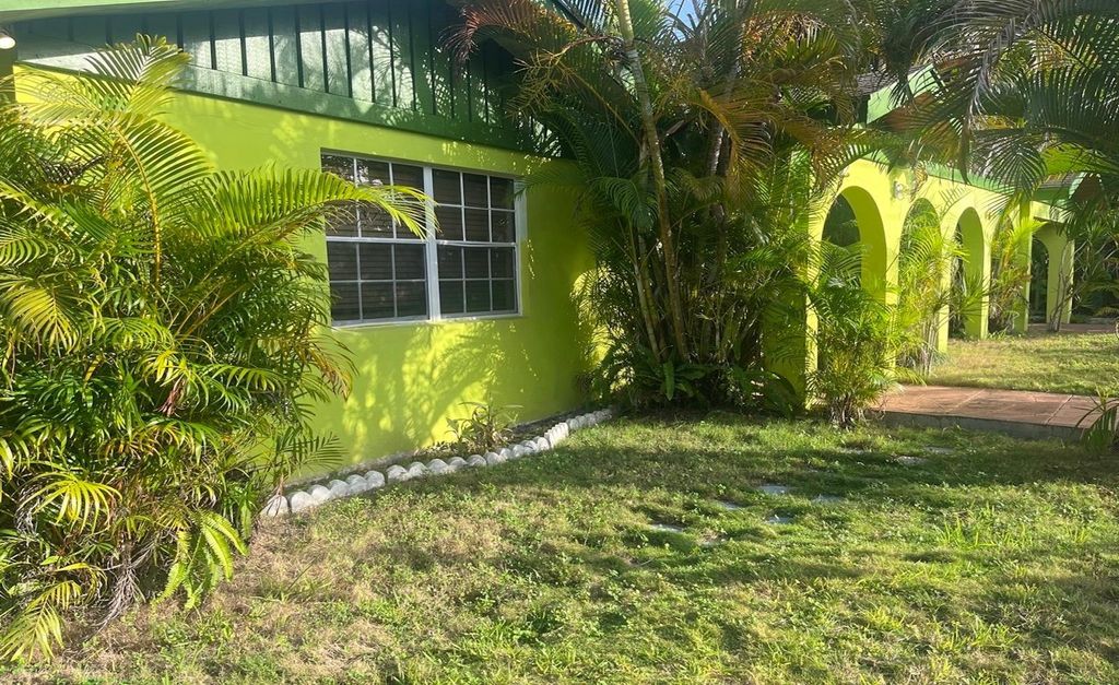 Lots 10 & 11, Victor Rd., New Providence/Paradise Island
