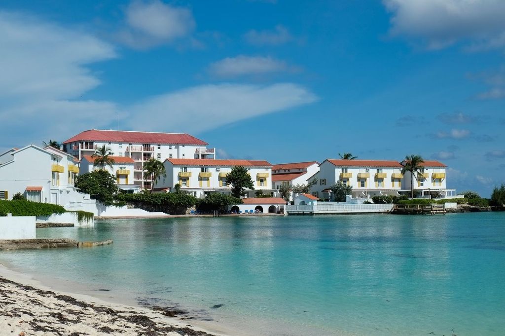 Delaporte Point 27, New Providence/Paradise Island