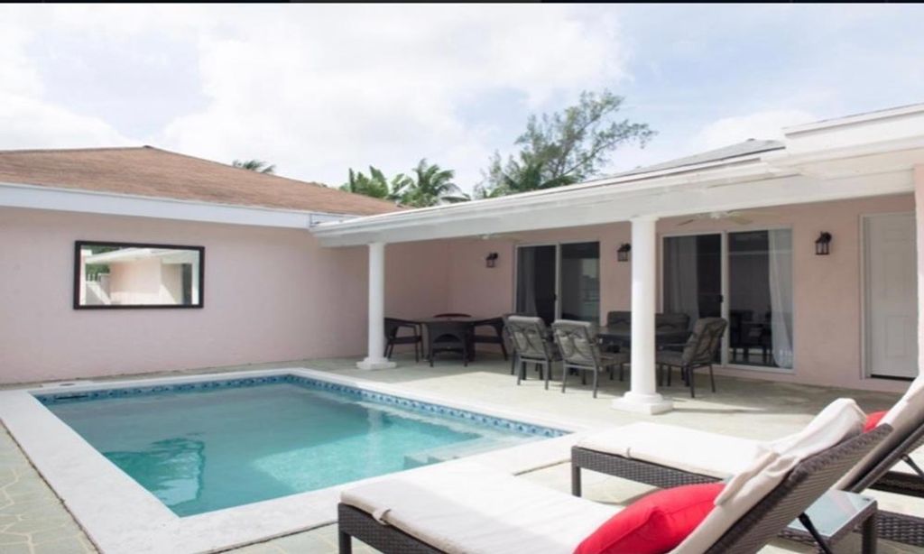 Ocean Park Villas 18, New Providence/Paradise Island