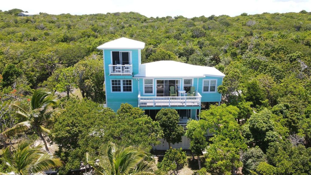 Lubbers Quarters Home, Abaco