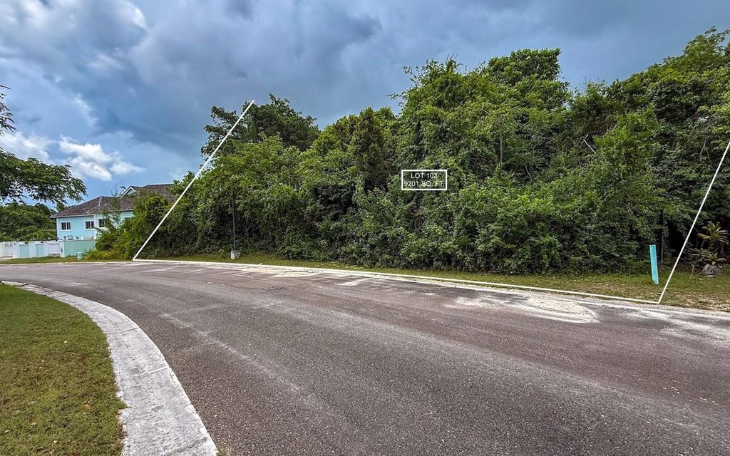 Lot 103, Lyford Hills, New Providence/Paradise Island
