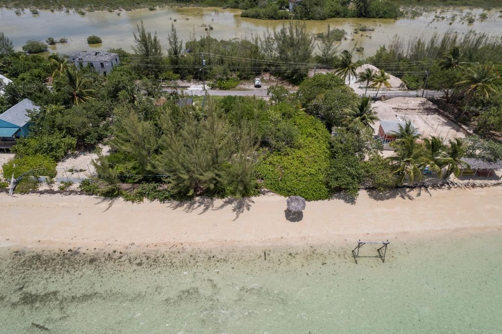 24 Adelaide Village, Liberat 24, New Providence/Paradise Island