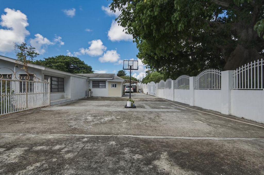 Glengariff Gardens, New Providence/Paradise Island