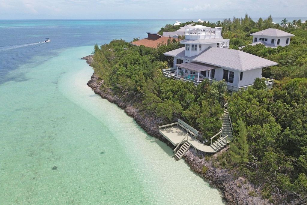 Topside, Abaco