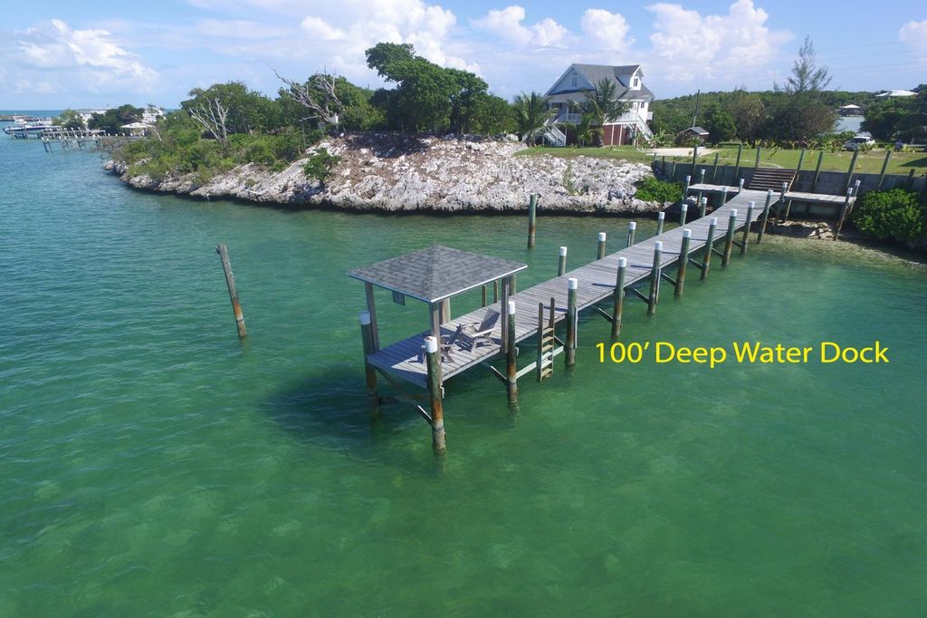 Pelican House, Marsh Harb, Abaco