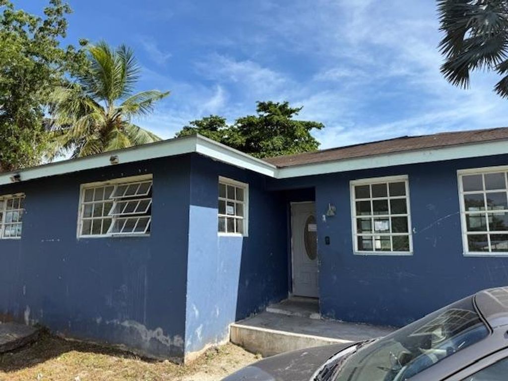 Malcolm Allotments, New Providence/Paradise Island