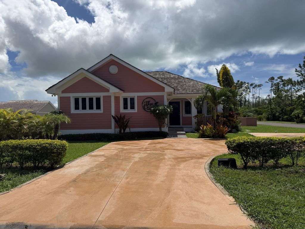 Serenity West, New Providence/Paradise Island