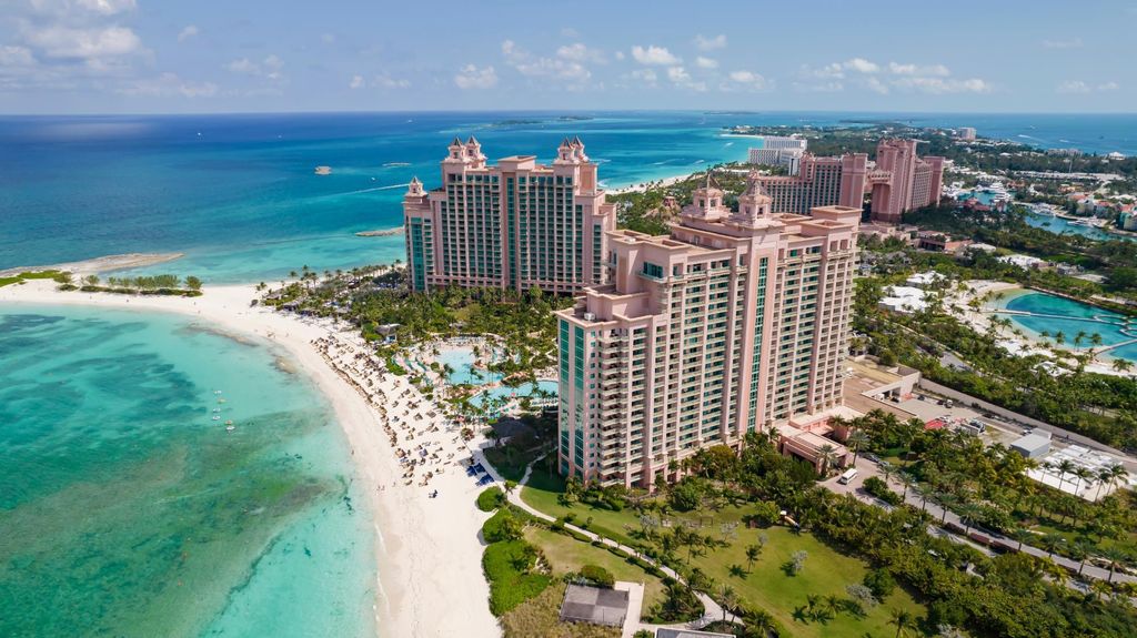 One Casino Drive 17-907, New Providence/Paradise Island