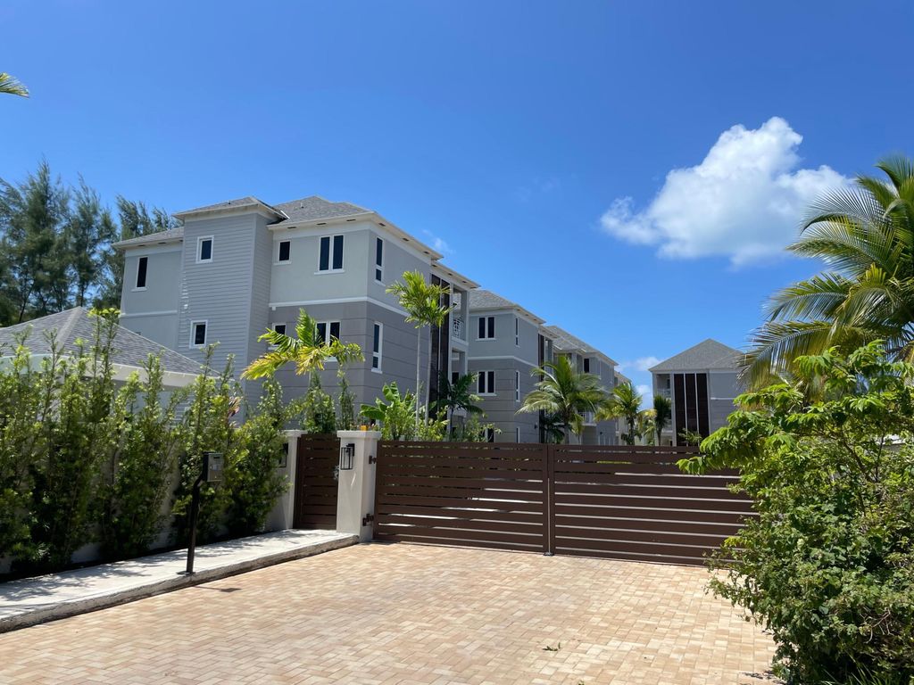 Coconut Cove 302, New Providence/Paradise Island
