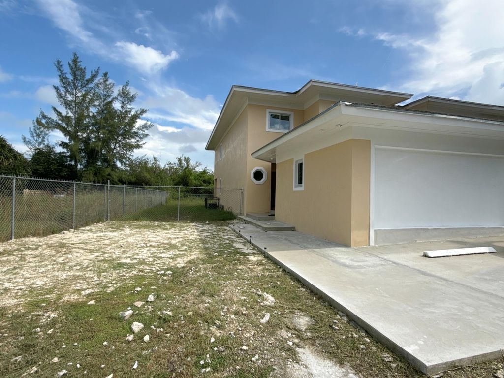 Unit 1a, Atlantic Drive, New Providence/Paradise Island