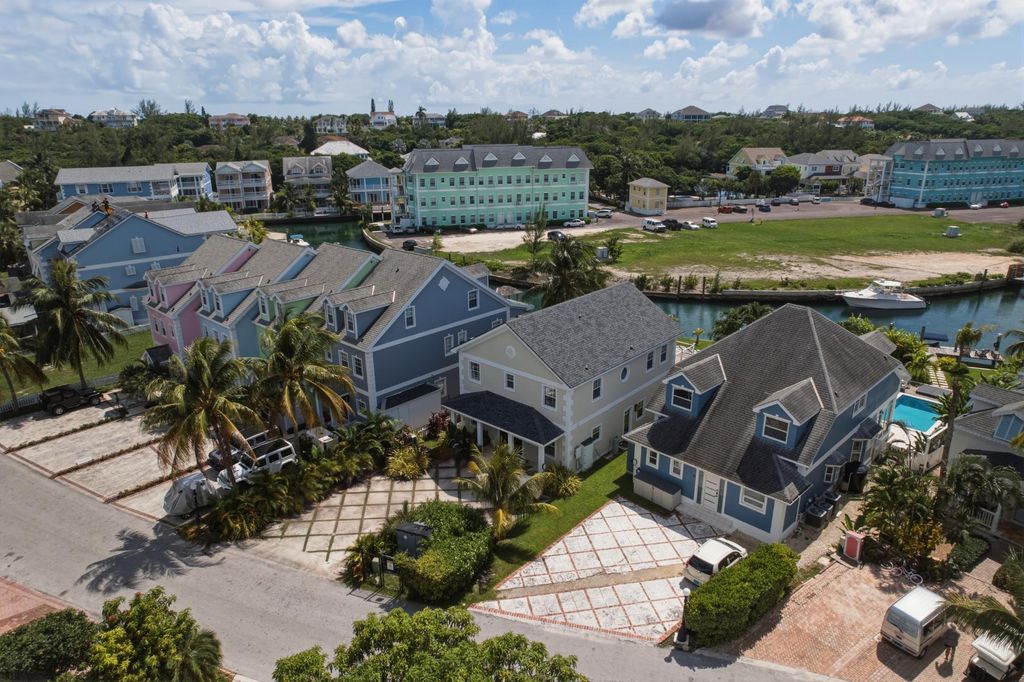 9 Kingfisher Island, New Providence/Paradise Island