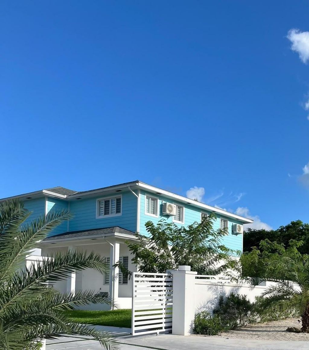 56 Skyline Lakes 1, New Providence/Paradise Island