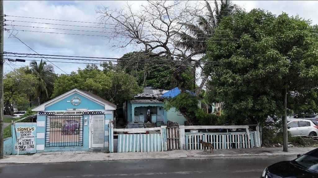 Wulff Road, New Providence/Paradise Island