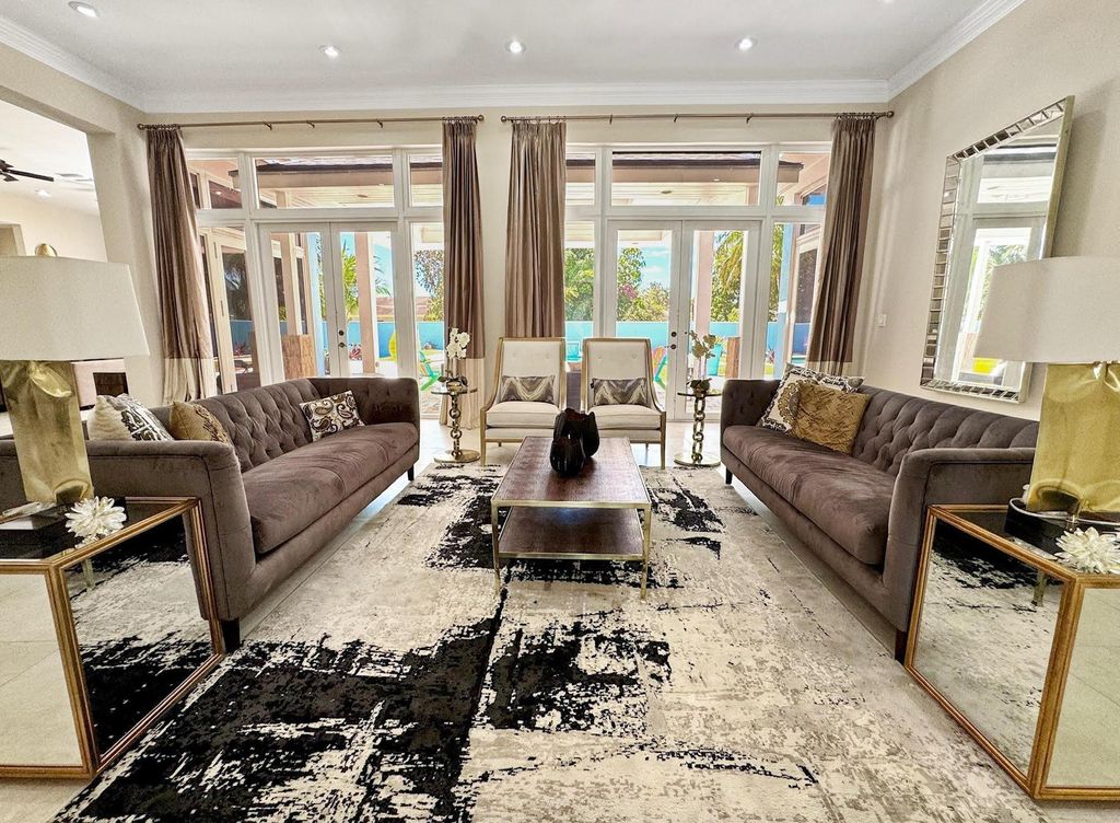 13 Camperdown Estates, New Providence/Paradise Island
