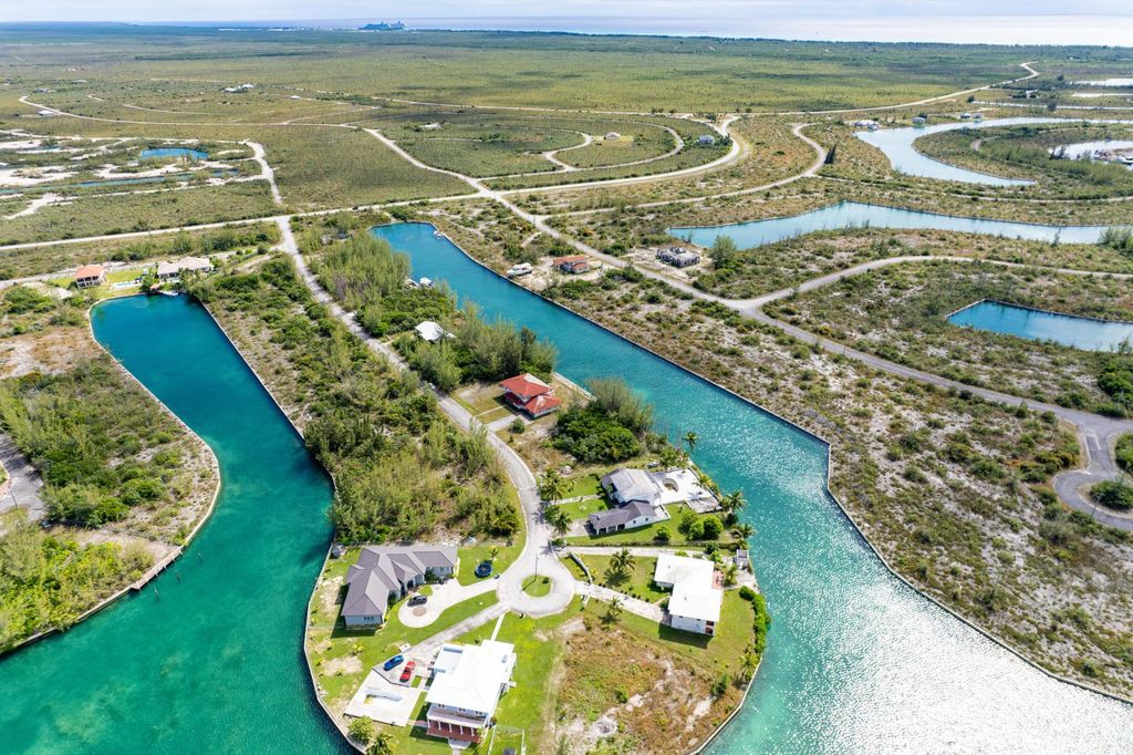 Juniper Lane 156, Grand Bahama/Freeport