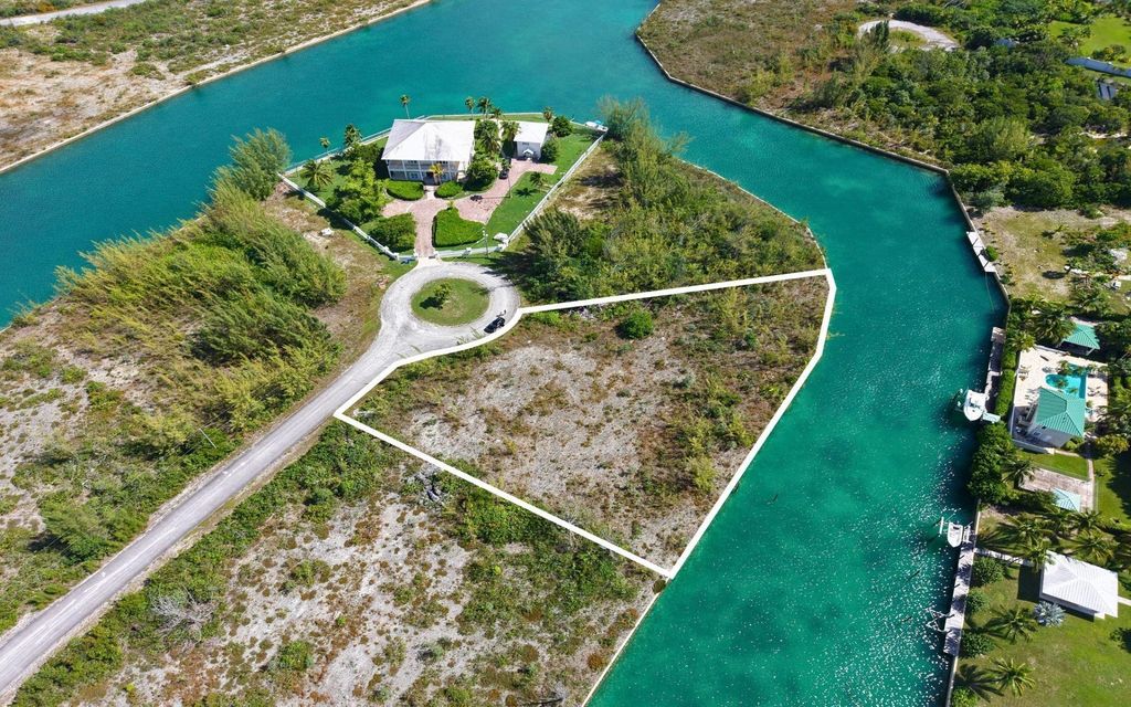 Colony Bay Lot 11, Grand Bahama/Freeport