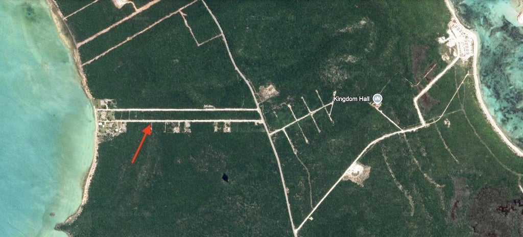 Pinders Lot-water Access, Long Island