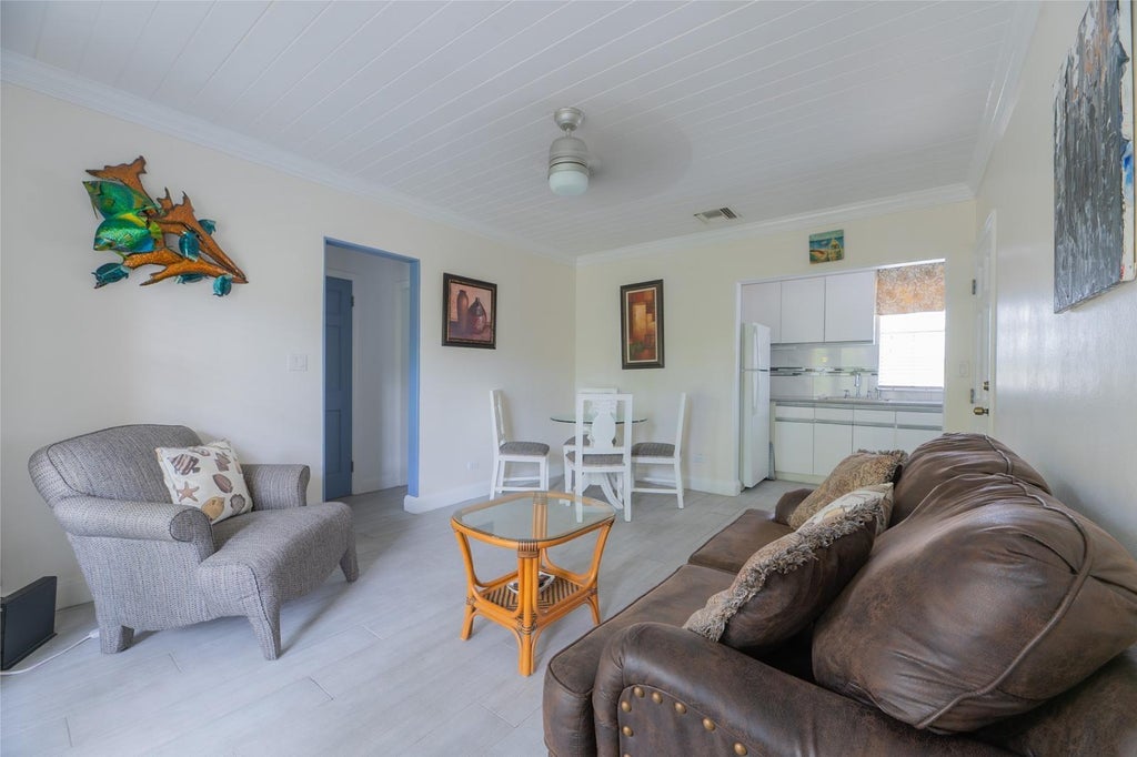 Carefree Cable Beach 14a, New Providence/Paradise Island