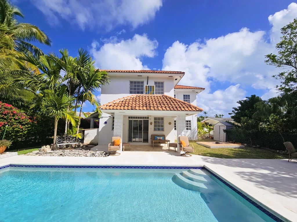 11 Hampshire Street 2, New Providence/Paradise Island