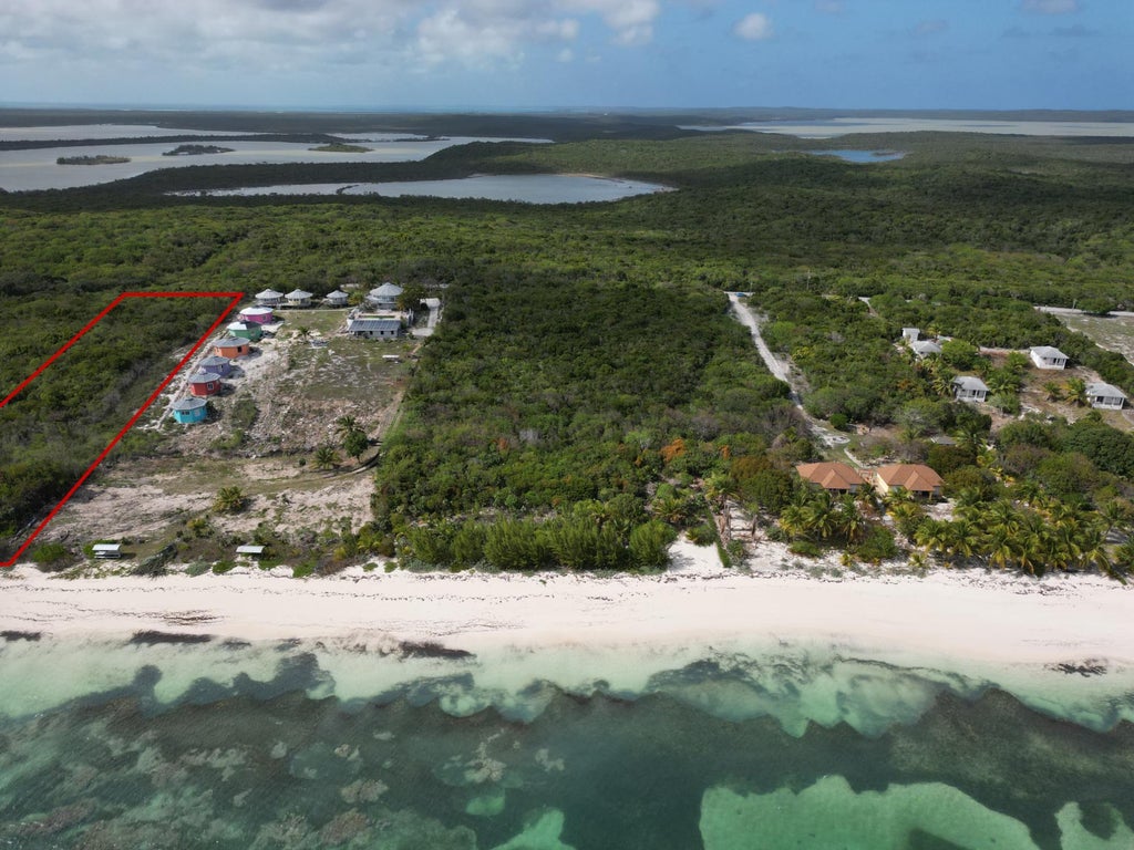 Flamingo Bay, Cat Island Parcel B, Cat Island