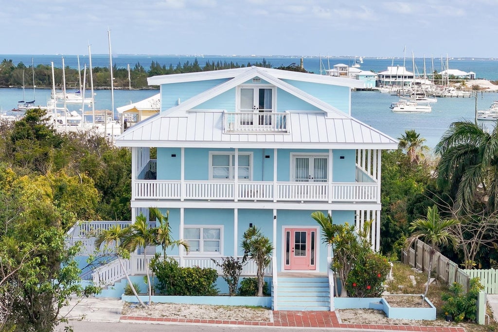 36 Sunrise Bay, Abaco