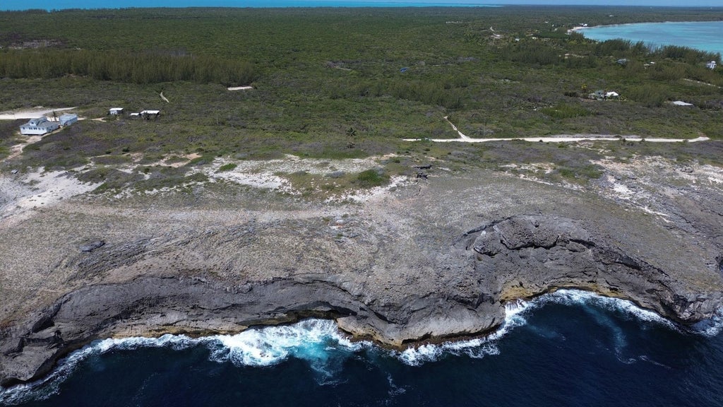 Lot 158 A Whale Point Ele, Eleuthera