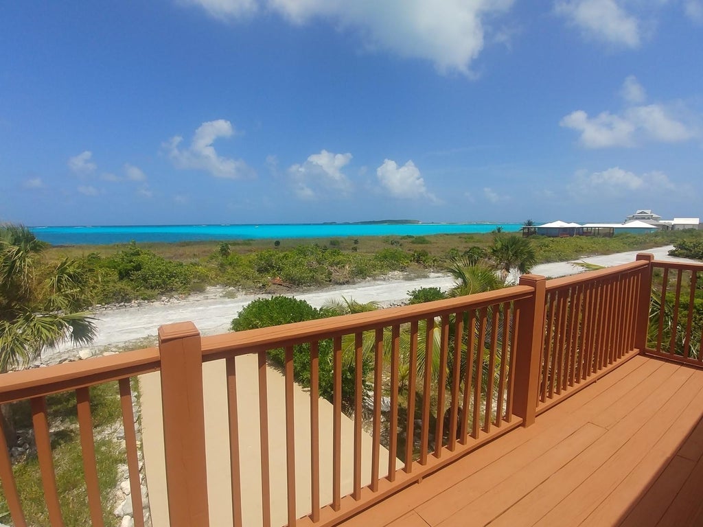 Home In Columbus Landings, San Salvador