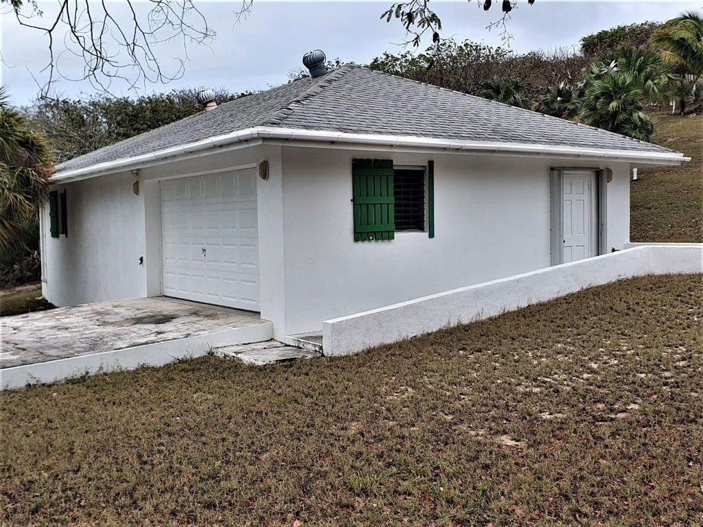 Stella Maris, Long Island