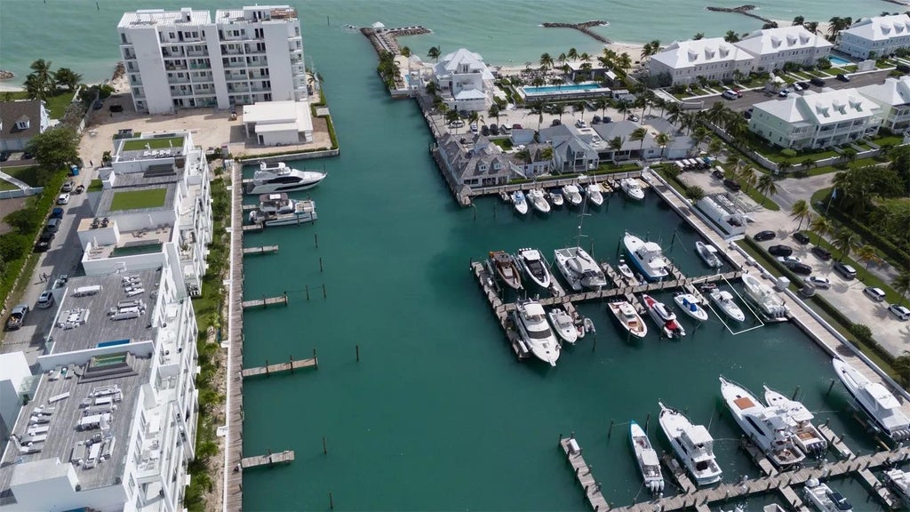 Palm Cay Marina P5, S2, New Providence/Paradise Island
