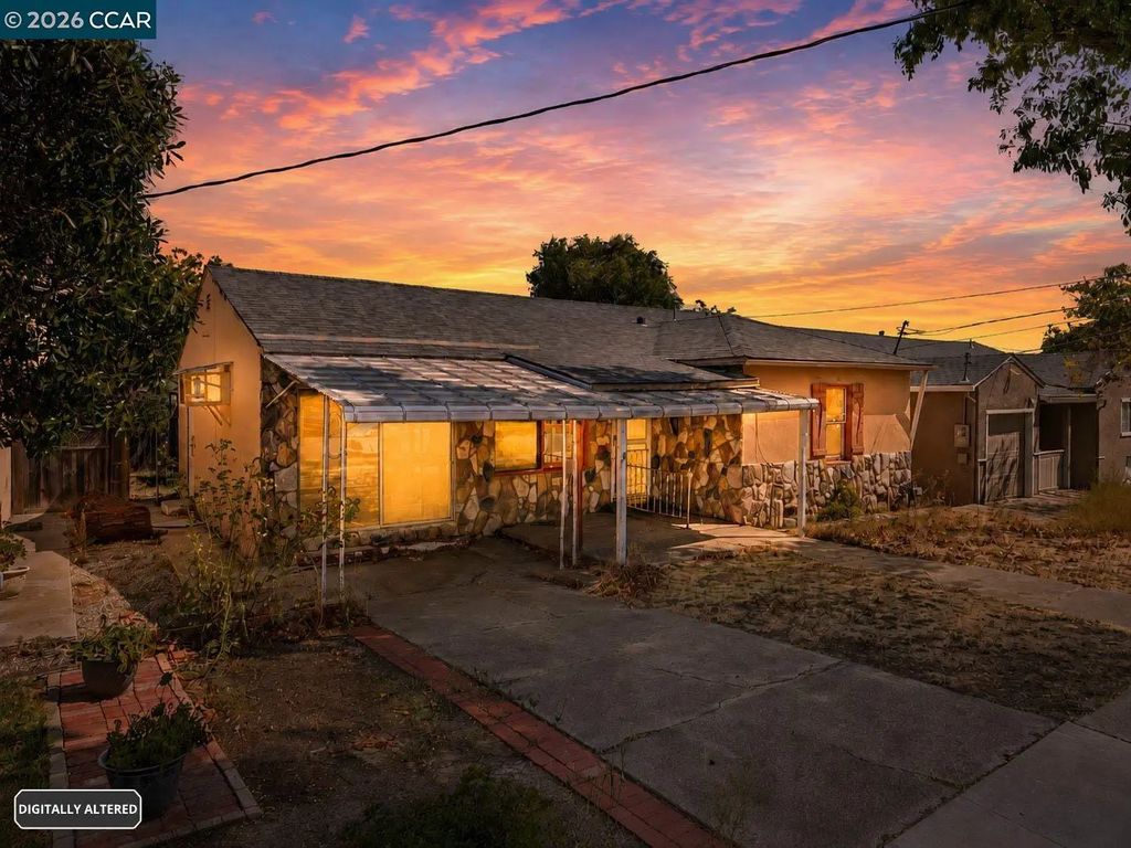 128 Marks Blvd, Pittsburg