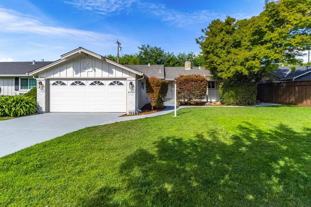 421 Manchester Avenue, Campbell