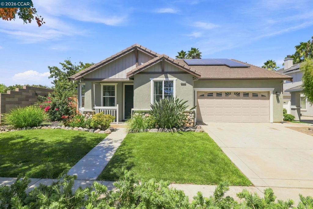 4519 Carnegie Ln, Brentwood