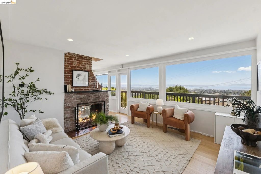 62 Arden Rd, Berkeley
